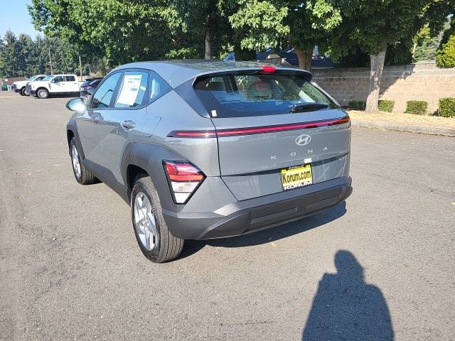 New 2026 Hyundai Kona SE image 3