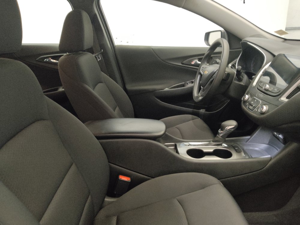 Used 2023 Chevrolet Malibu LS FWD image 21