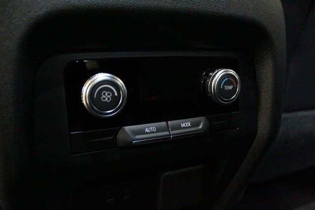 New 2026 GMC Acadia Elevation image 14