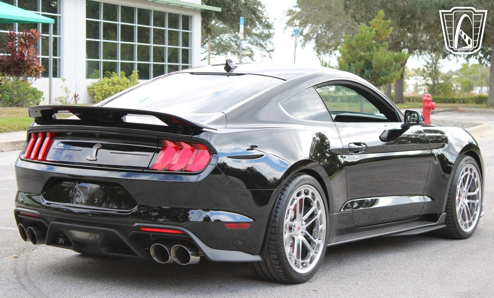 Used 2020 Ford Mustang Shelby GT500 w/ Technology Package image 18
