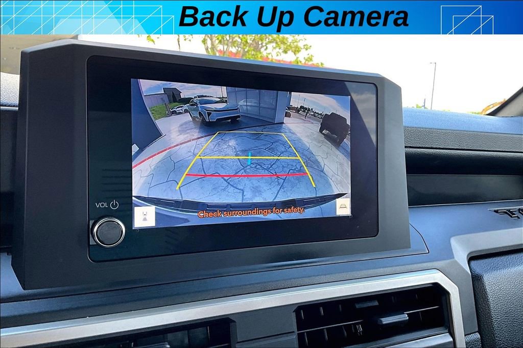 Certified 2025 Toyota Tacoma SR AWD/4WD image 14