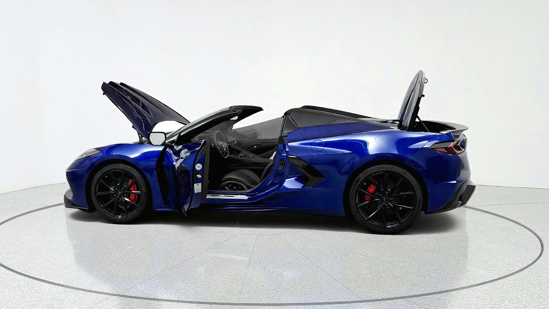 New 2027 Chevrolet Corvette Stingray Convertible w/ Stealth Interior Trim Package RWD image 10