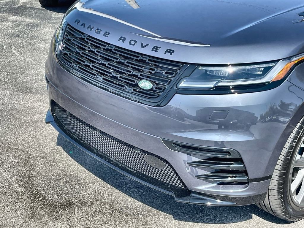 Certified 2025 Land Rover Range Rover Velar Dynamic HSE image 9