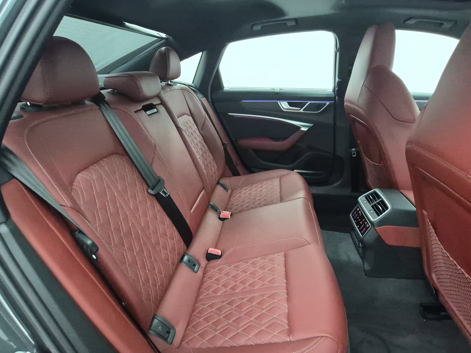 Used 2022 Audi S6 Prestige AWD/4WD image 24