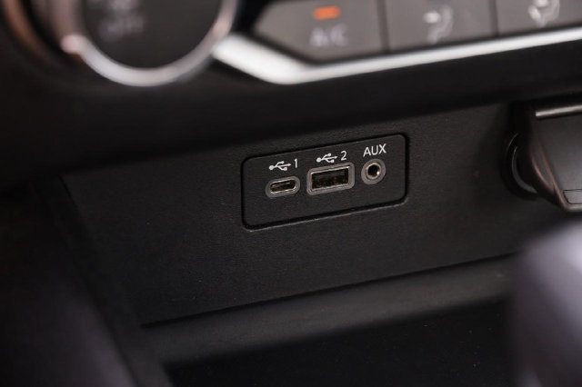 Certified 2025 Nissan Altima 2.5 SV FWD image 19