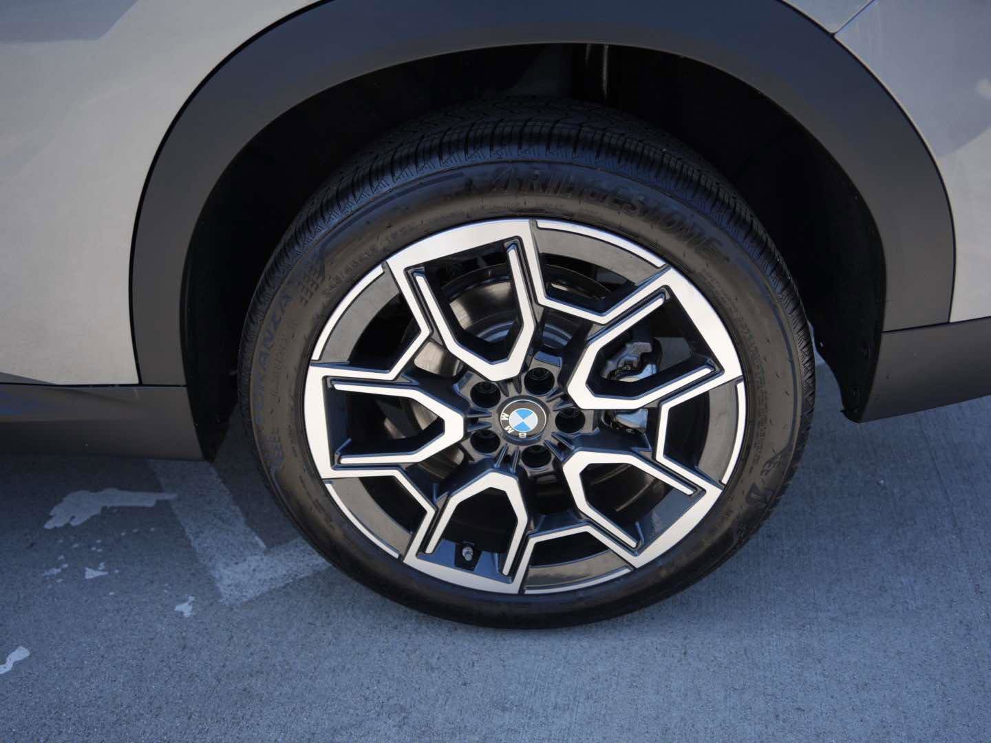 Used 2026 BMW X2 xDrive28i image 6