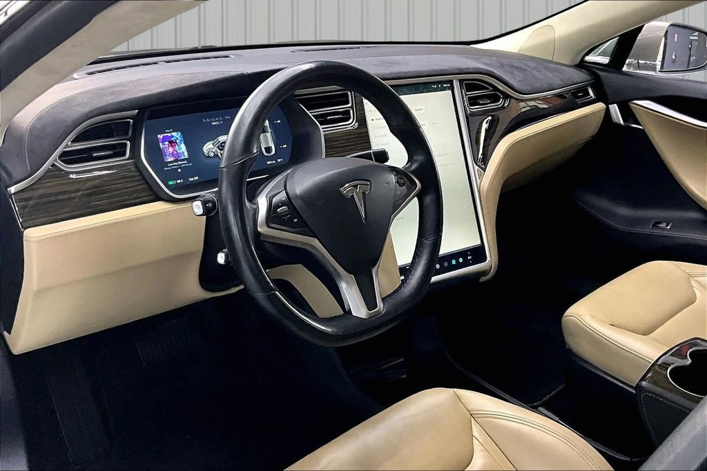 Used 2015 Tesla Model S 90D image 16