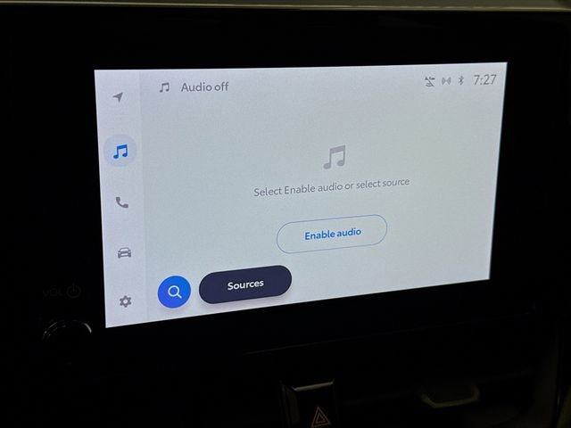 Used 2023 Toyota Corolla SE image 15