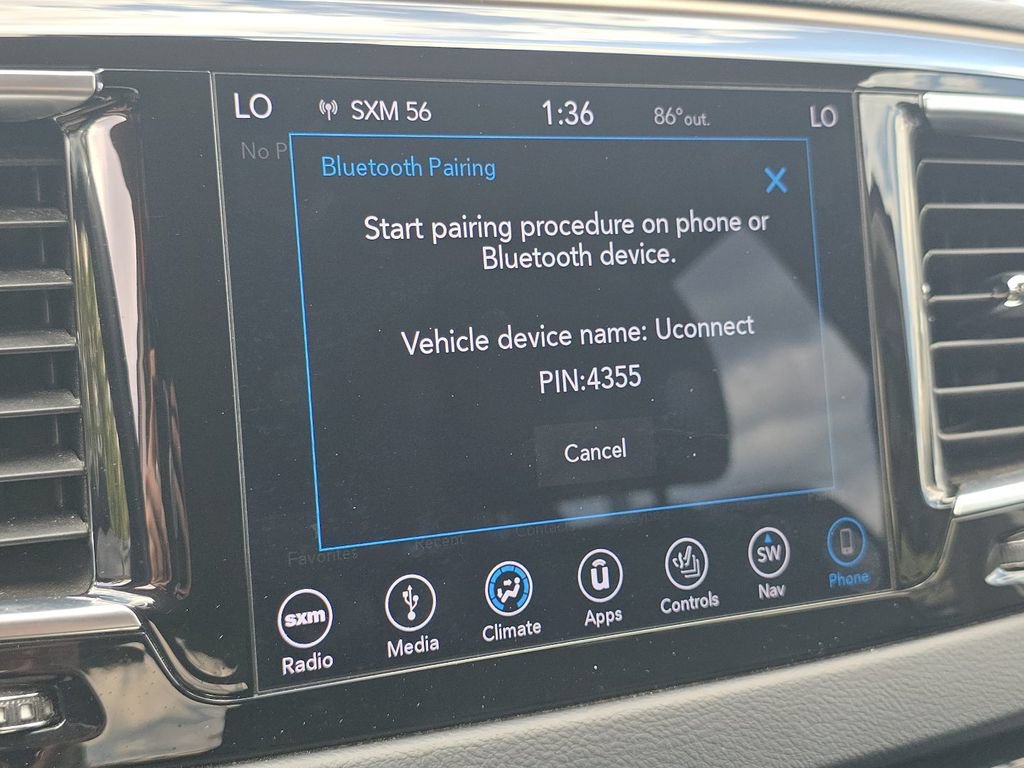Used 2018 Chrysler Pacifica Touring-L Plus FWD image 5