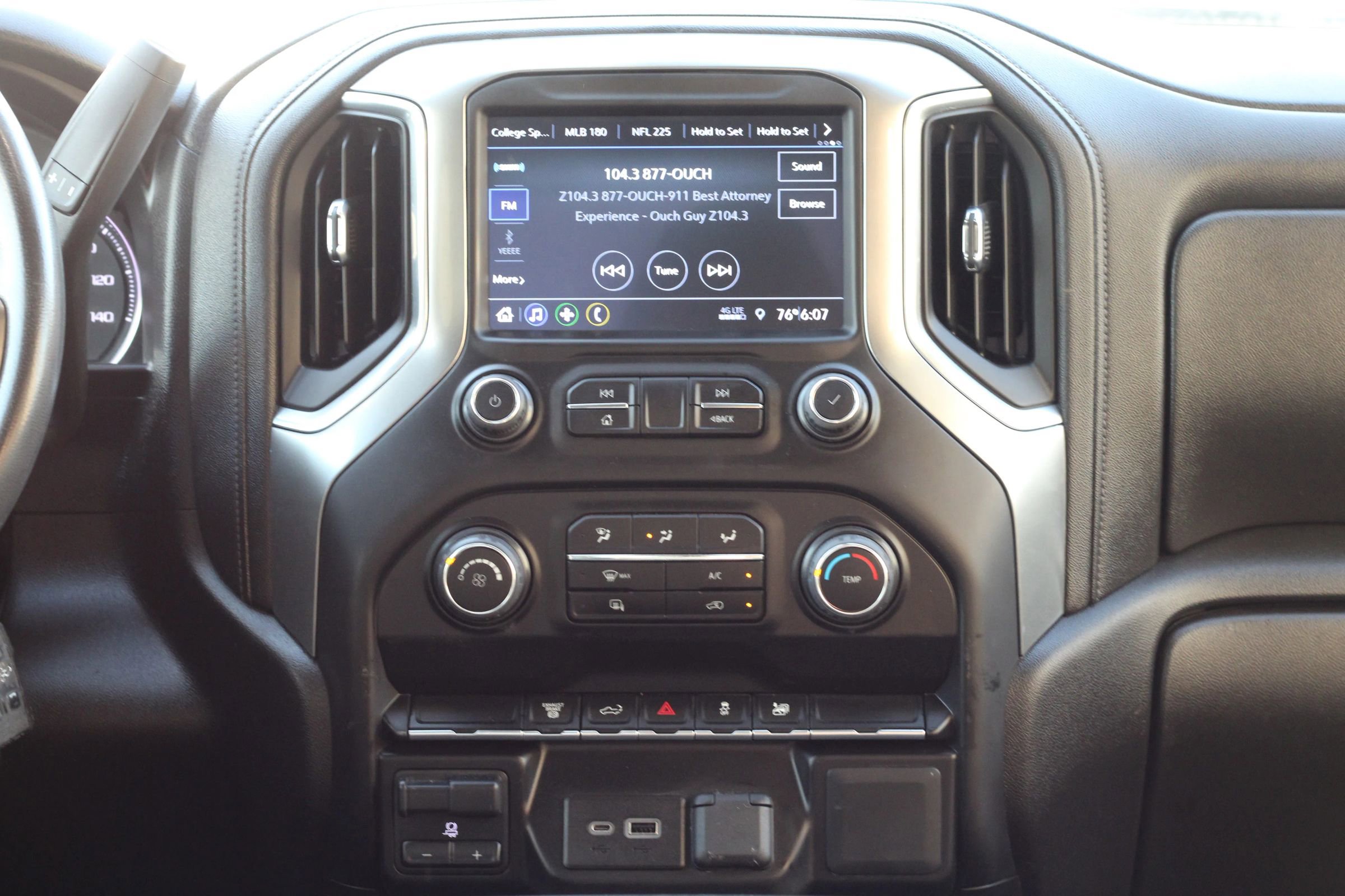 Used 2022 Chevrolet Silverado 3500 LT image 18