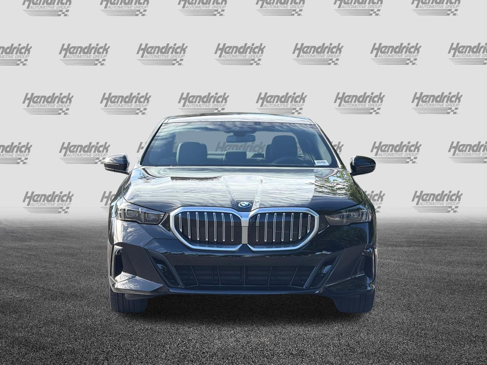 New 2027 BMW 550e xDrive AWD/4WD image 7