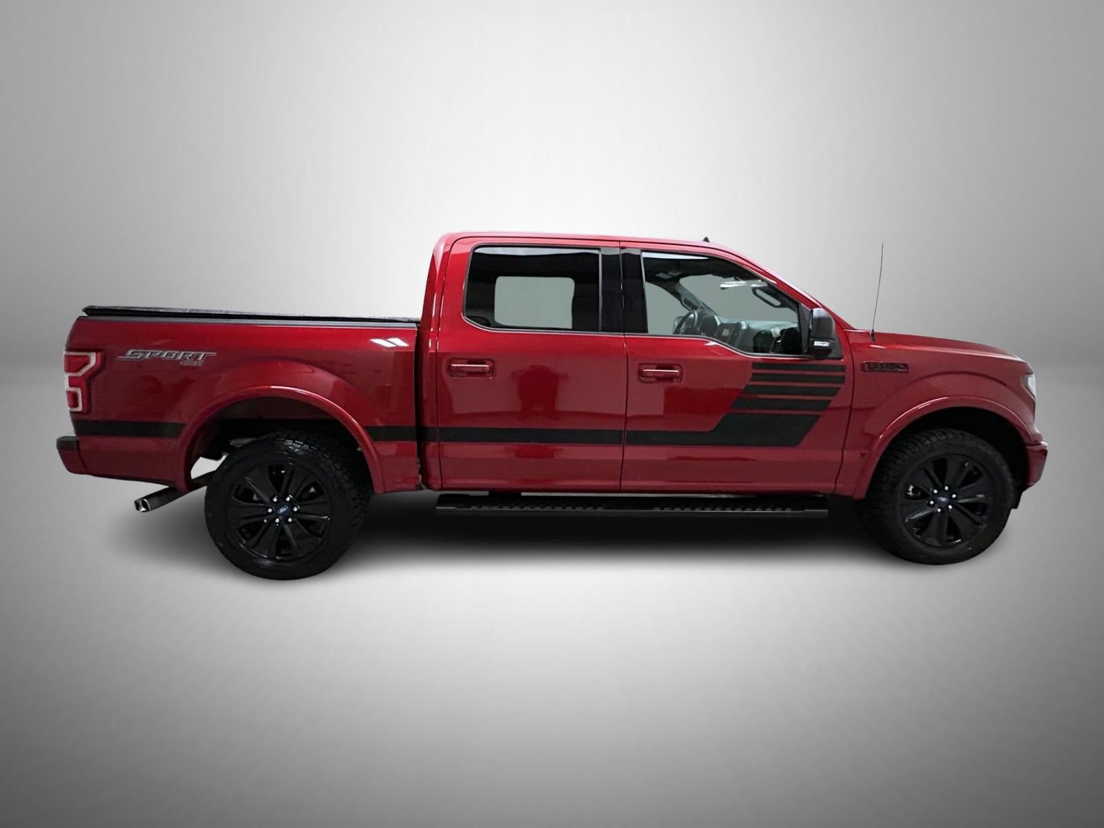 Used 2020 Ford F150 XLT w/ Equipment Group 302A Luxury AWD/4WD image 4