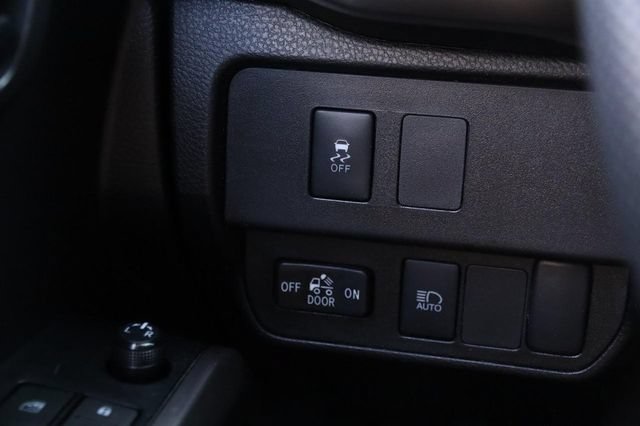 Used 2023 Toyota Tacoma SR5 AWD/4WD image 19