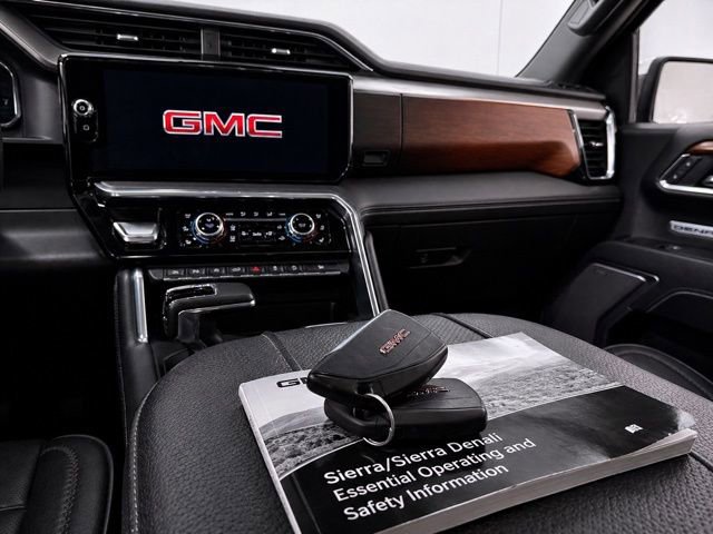 Used 2023 GMC Sierra 1500 Denali w/ Denali Reserve Package AWD/4WD image 23