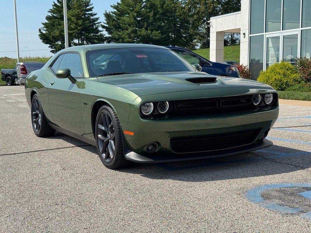 Used 2023 Dodge Challenger R/T w/ Plus Package RWD image 2
