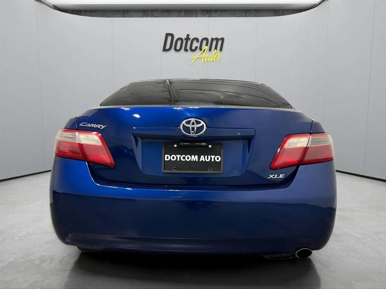 Used 2007 Toyota Camry XLE w/ Leather Pkg FWD image 9