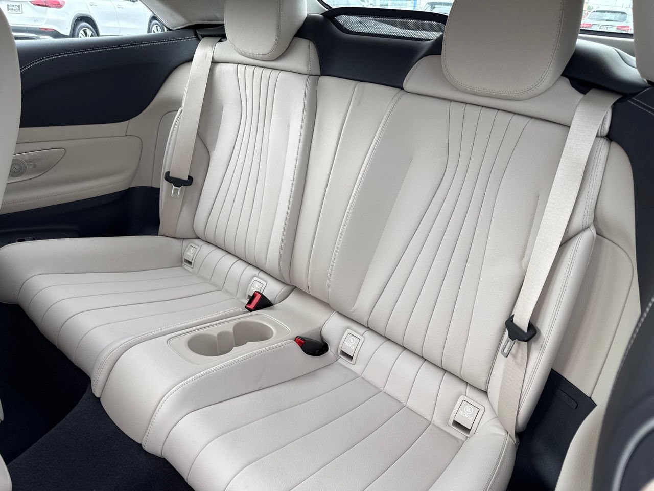 Used 2023 Mercedes-Benz E 450 4MATIC Cabriolet image 10