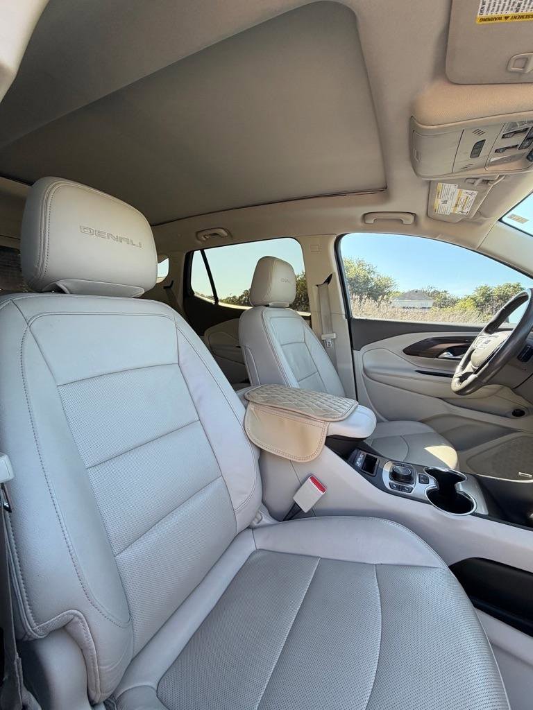 Used 2019 GMC Terrain Denali w/ Advanced Safety Package FWD image 14