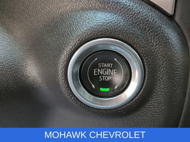 Used 2020 Chevrolet Silverado 1500 LT w/ All-Star Edition AWD/4WD image 17