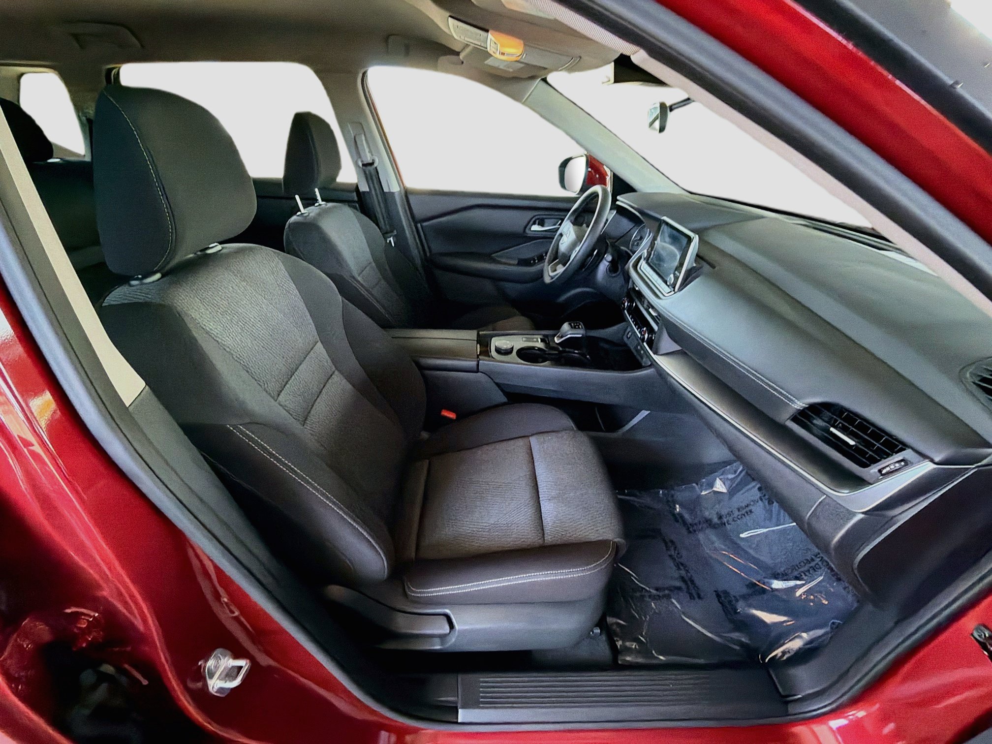 Used 2026 Nissan Rogue SV w/ Cold Weather Package AWD/4WD image 31