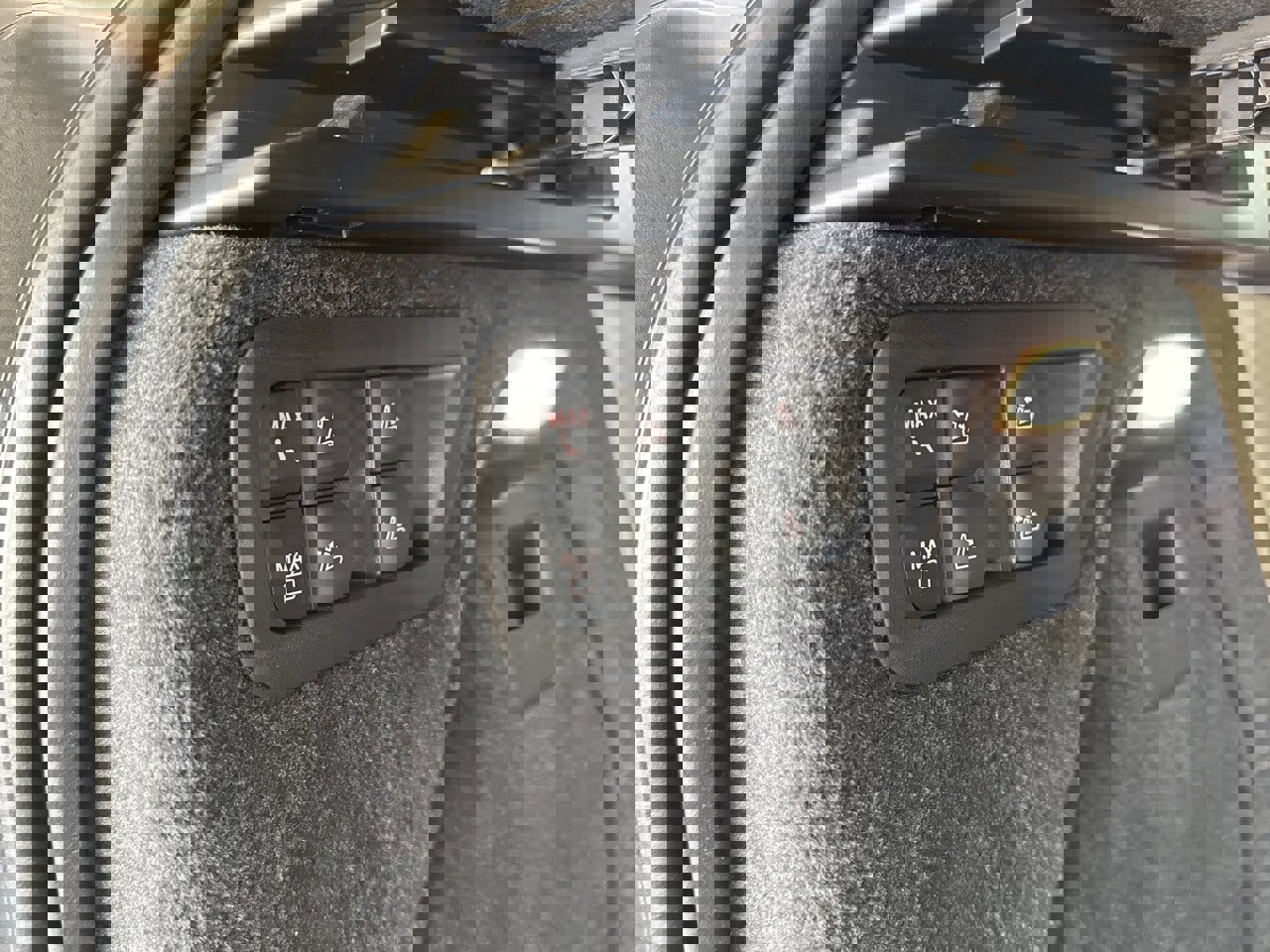 New 2026 BMW X7 M60i image 13