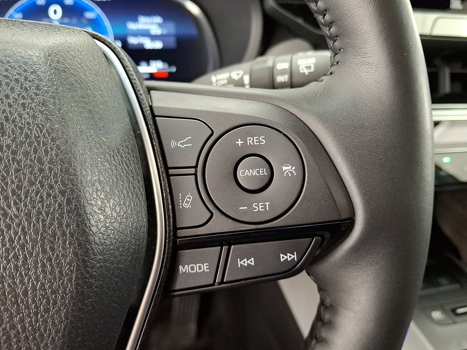 Certified 2024 Toyota Venza Limited AWD/4WD image 10