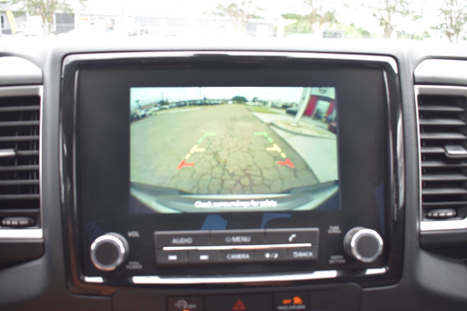 Used 2024 Nissan Frontier SV w/ SV Convenience Package RWD image 38