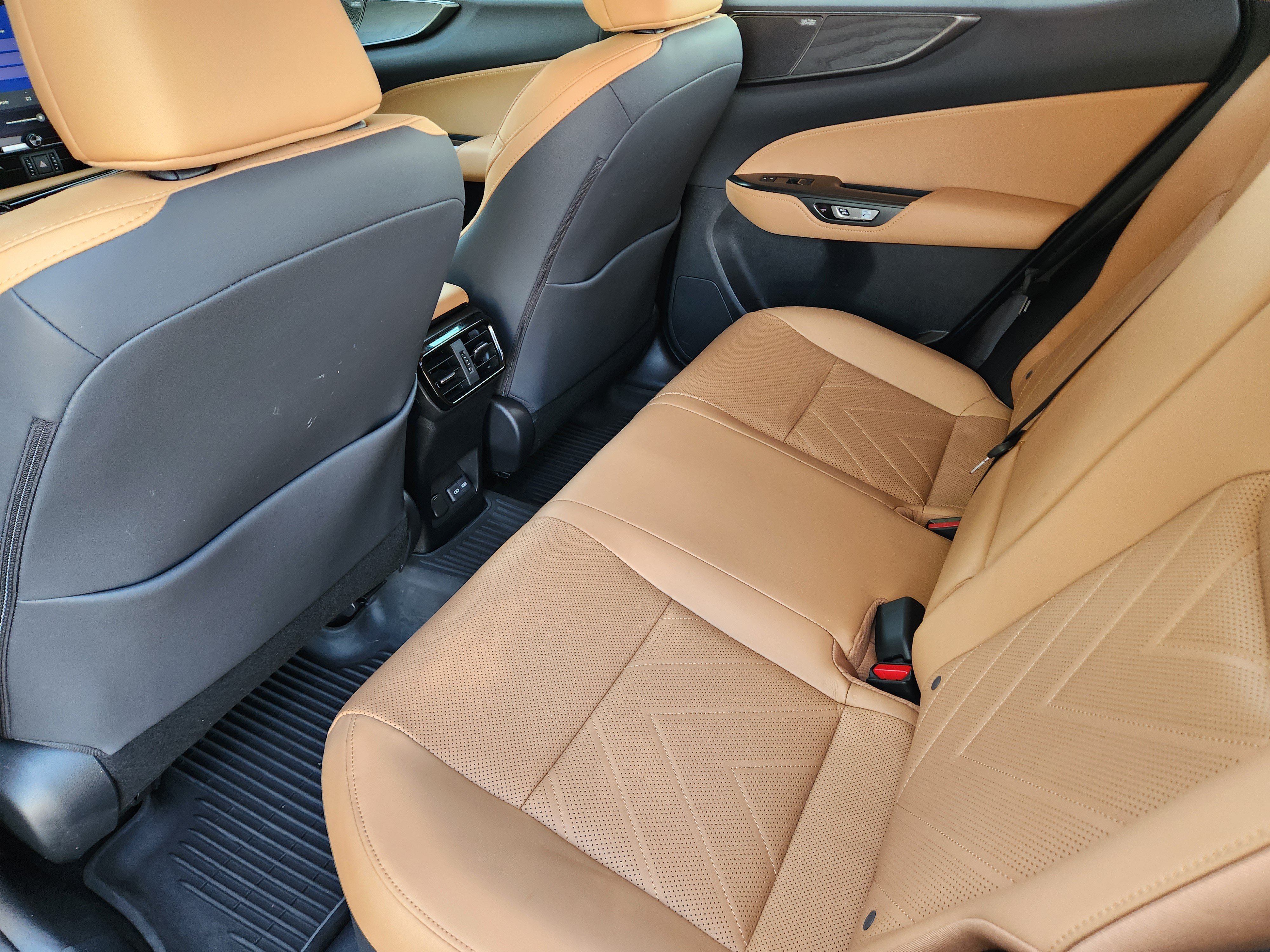 Certified 2022 Lexus NX 350h AWD w/ Vision Package image 26