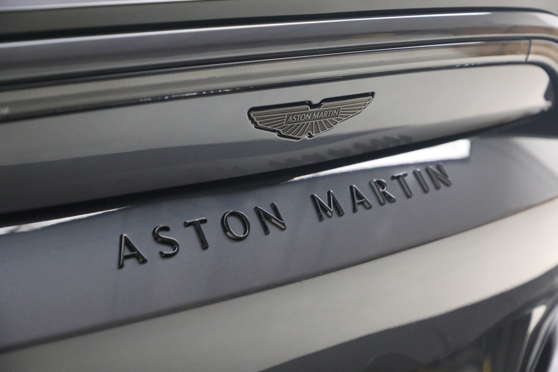 New 2026 Aston Martin V8 Vantage S image 34