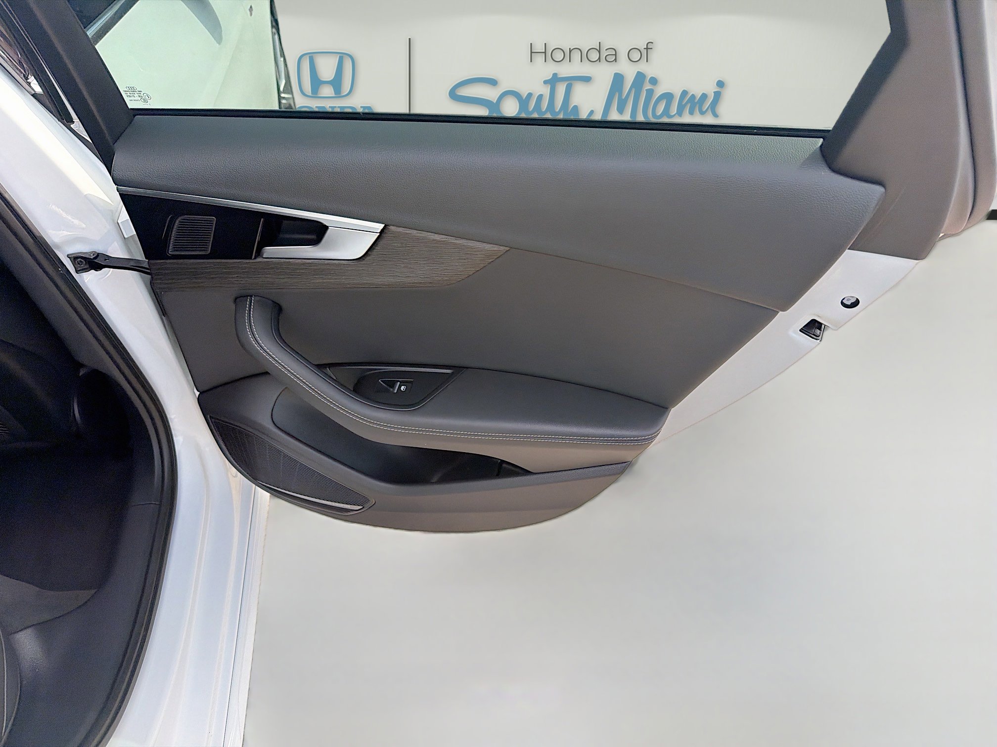 Used 2023 Audi A4 2.0T Premium Plus w/ Premium Plus Package image 30