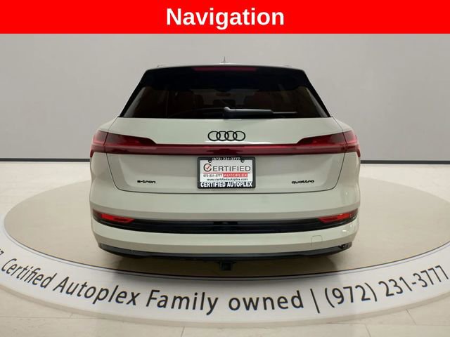 Used 2022 Audi e-tron Premium Plus w/ Premium Plus Package image 4