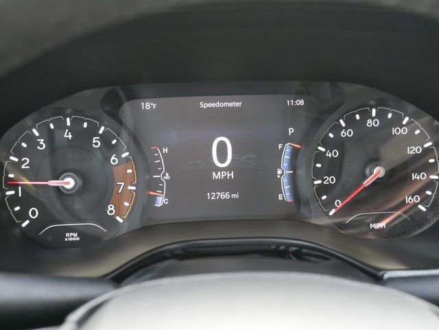 Used 2024 Jeep Compass Latitude image 29