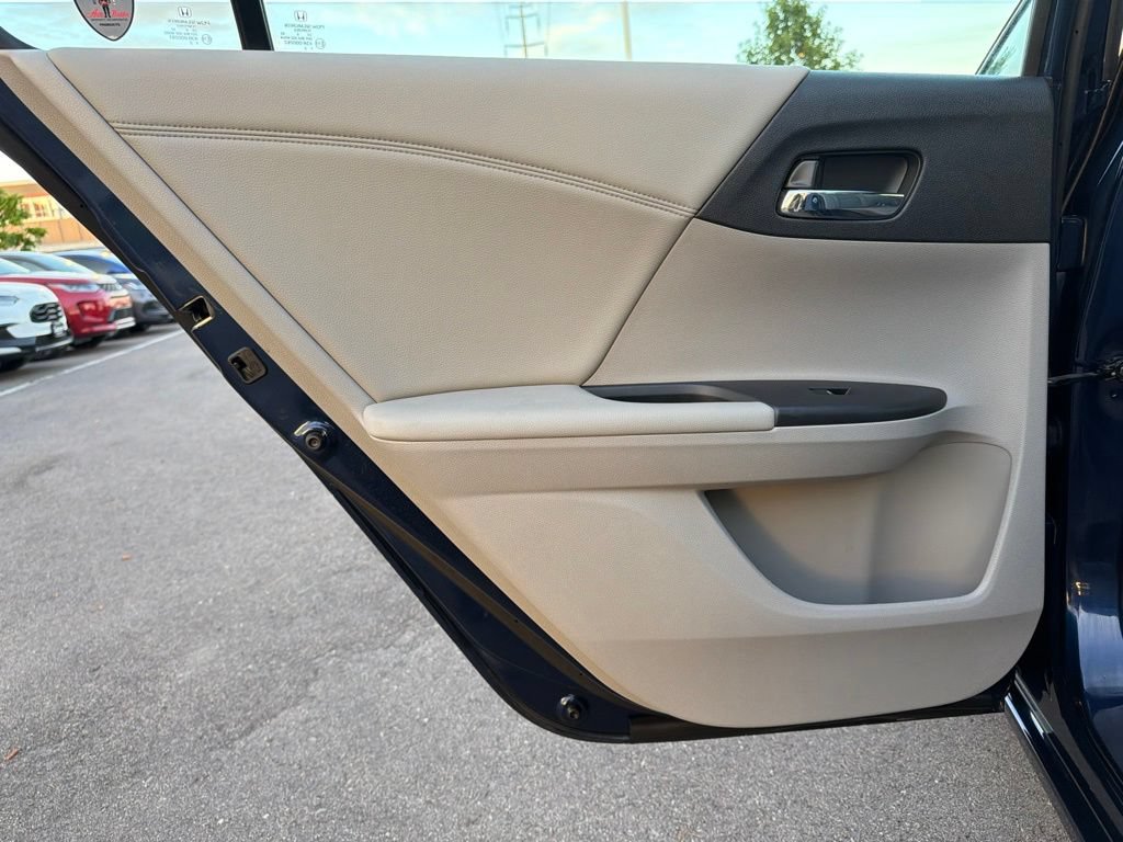 Used 2016 Honda Accord EX-L image 19
