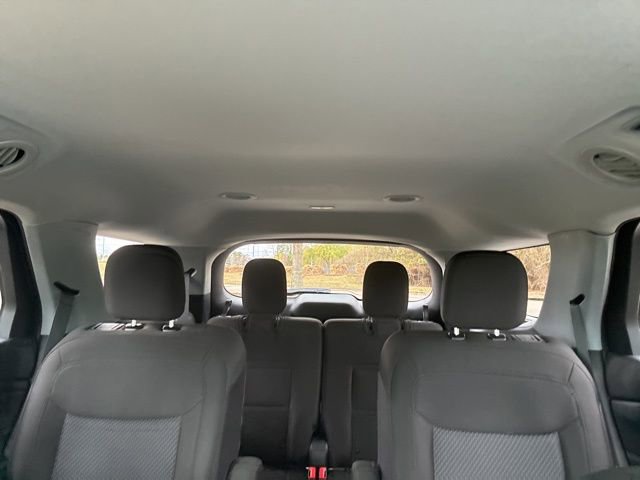 Used 2022 Ford Explorer XLT image 35