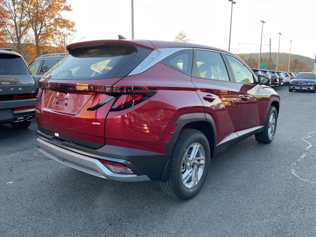 New 2026 Hyundai Tucson SE image 3