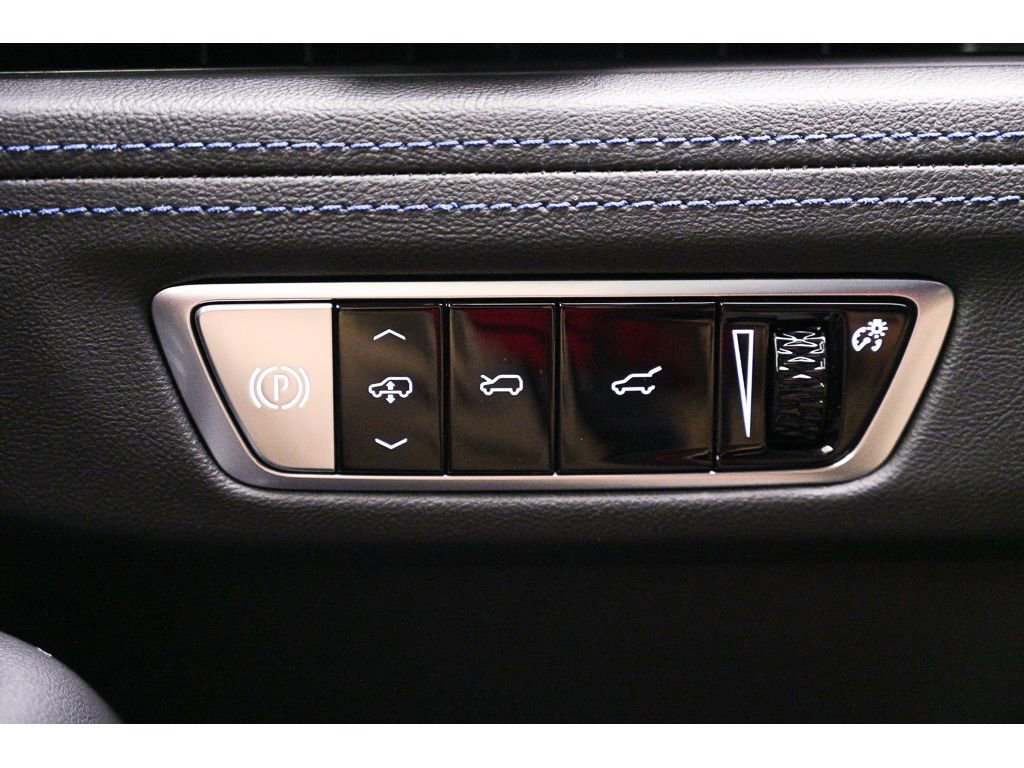 New 2026 Cadillac Escalade IQL Luxury image 39