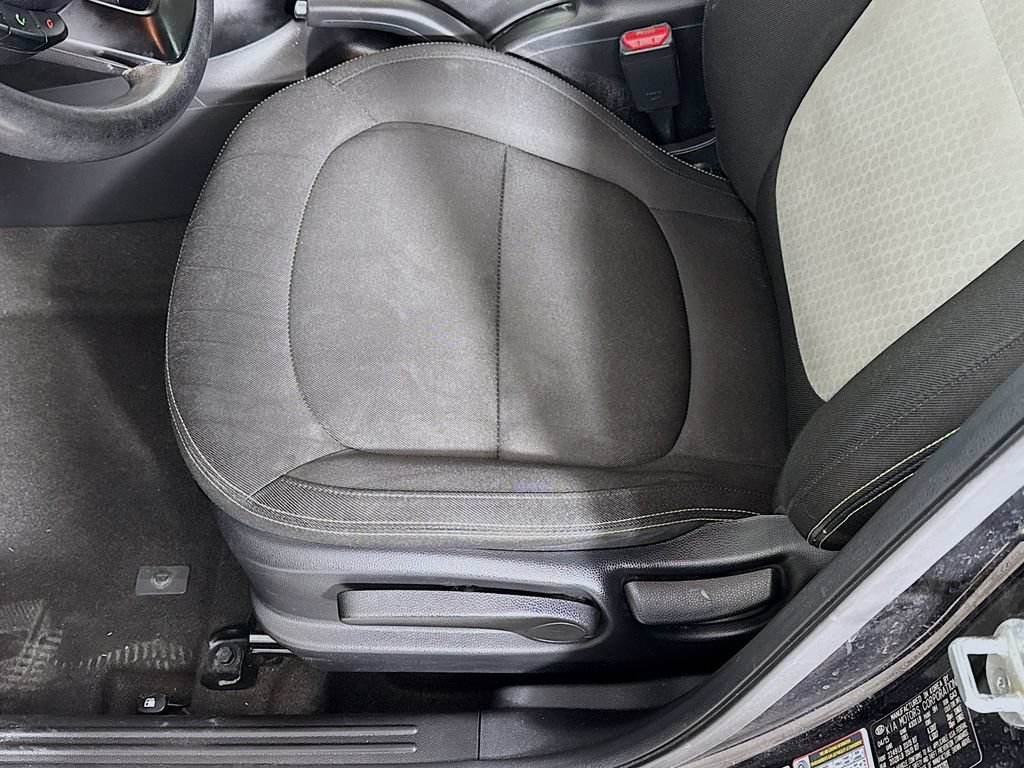 Used 2015 Kia Soul + FWD image 19