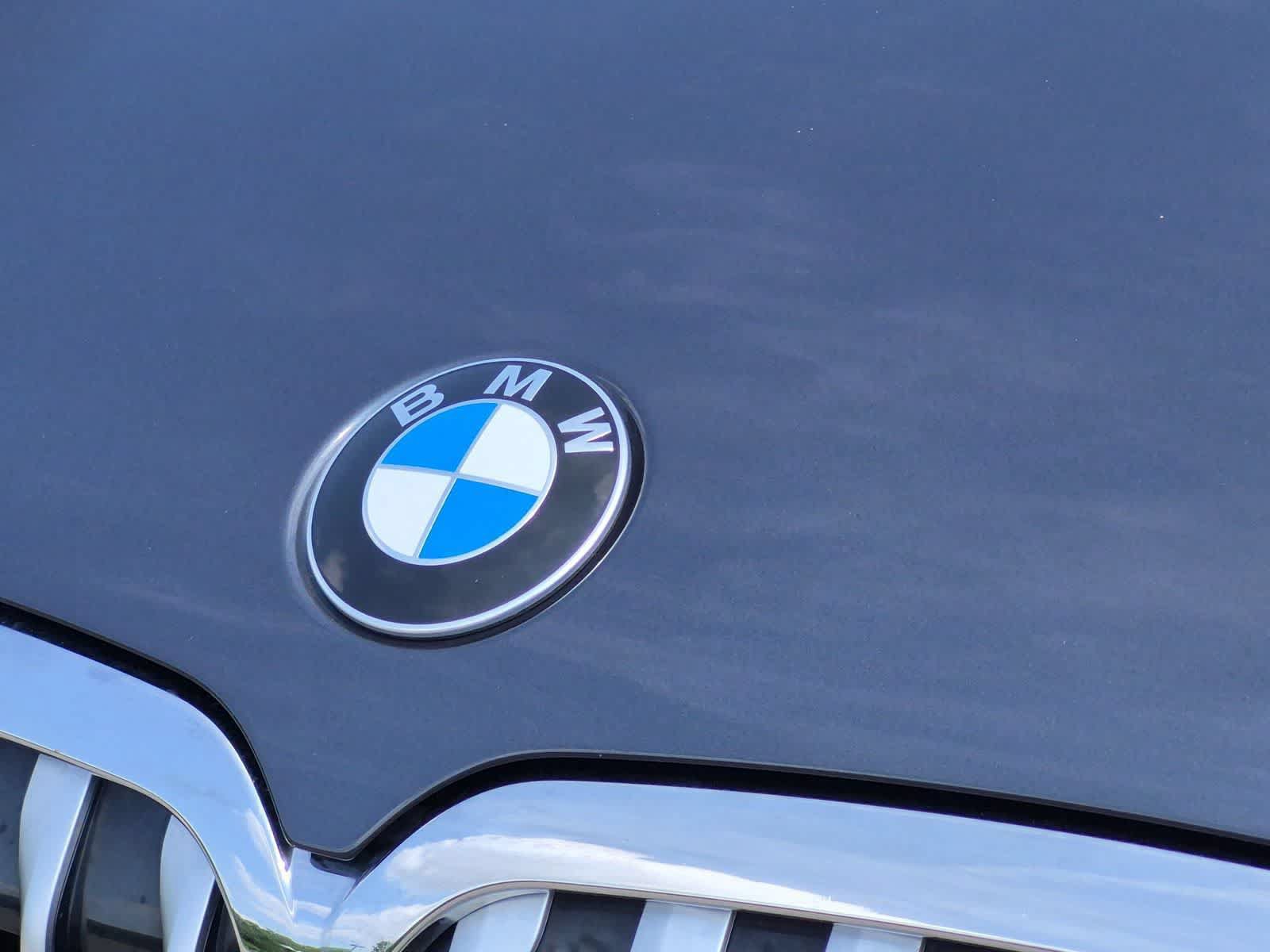 Used 2019 BMW X7 xDrive40i w/ Luxury Seating Package AWD/4WD image 12