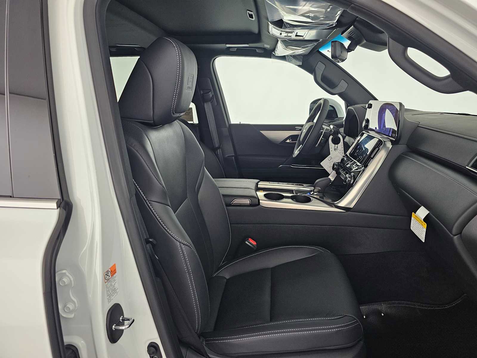 New 2026 Lexus LX 700h F Sport AWD/4WD image 10