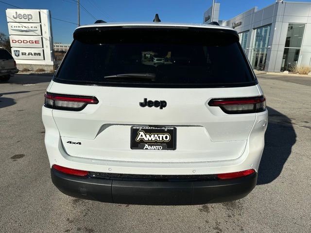 New 2025 Jeep Grand Cherokee L Altitude AWD/4WD image 7