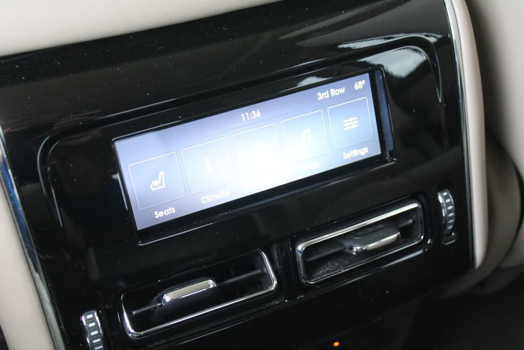 Used 2021 Lincoln Aviator Reserve w/ Equipment Group 201A image 28