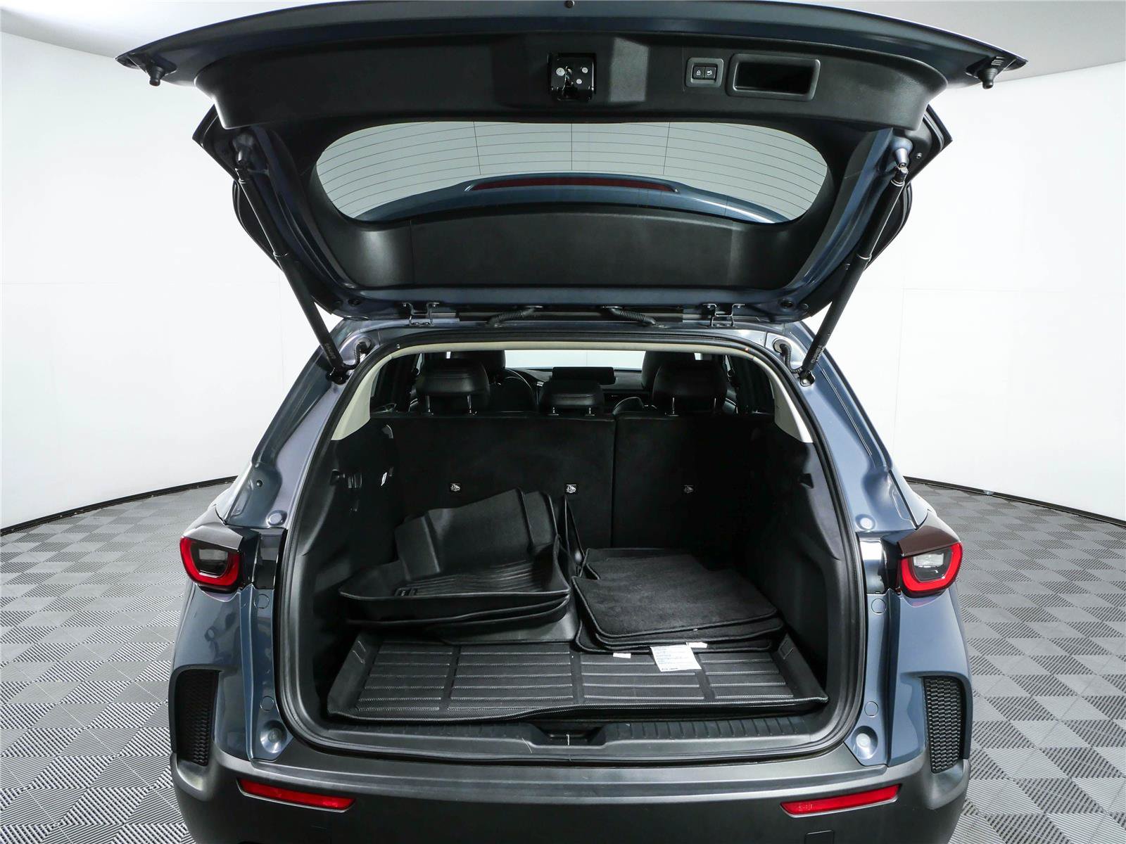 Used 2024 MAZDA CX-50 AWD 2.5 S w/ Cargo Package image 32