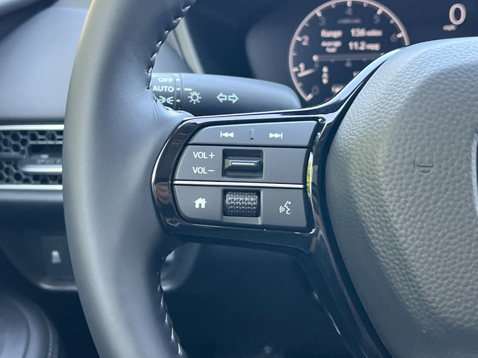 New 2026 Honda HR-V EX-L image 26