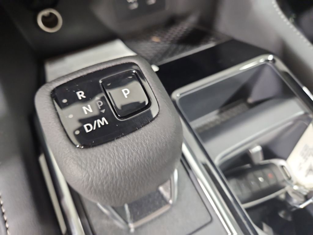 New 2026 Nissan Pathfinder SV image 22