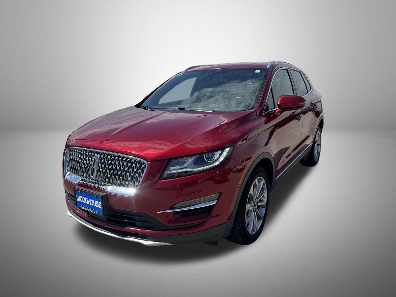 Used 2019 Lincoln MKC Select w/ Select Plus Package FWD image 1