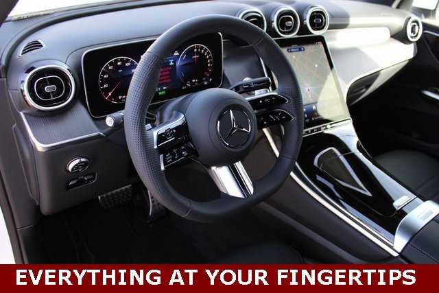 New 2025 Mercedes-Benz GLC 350e 4MATIC image 13