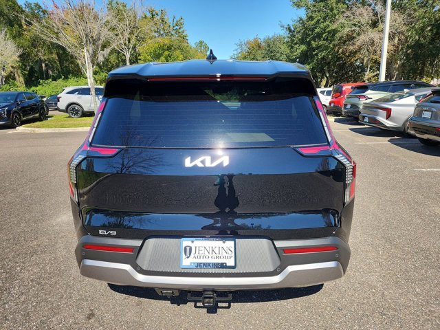 New 2026 Kia EV9 Light image 4