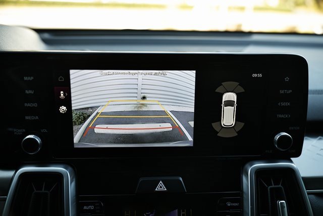 Used 2023 Kia Sorento EX image 34