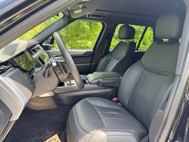 Certified 2025 Land Rover Range Rover SE AWD/4WD image 10