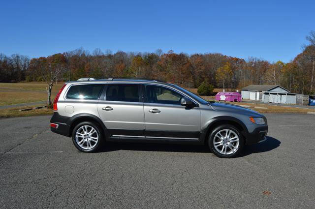 Used 2016 Volvo XC70 T5 Premier w/ Proximity Package image 65